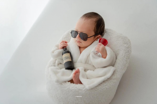 宁阳宝宝嘴唇上翘